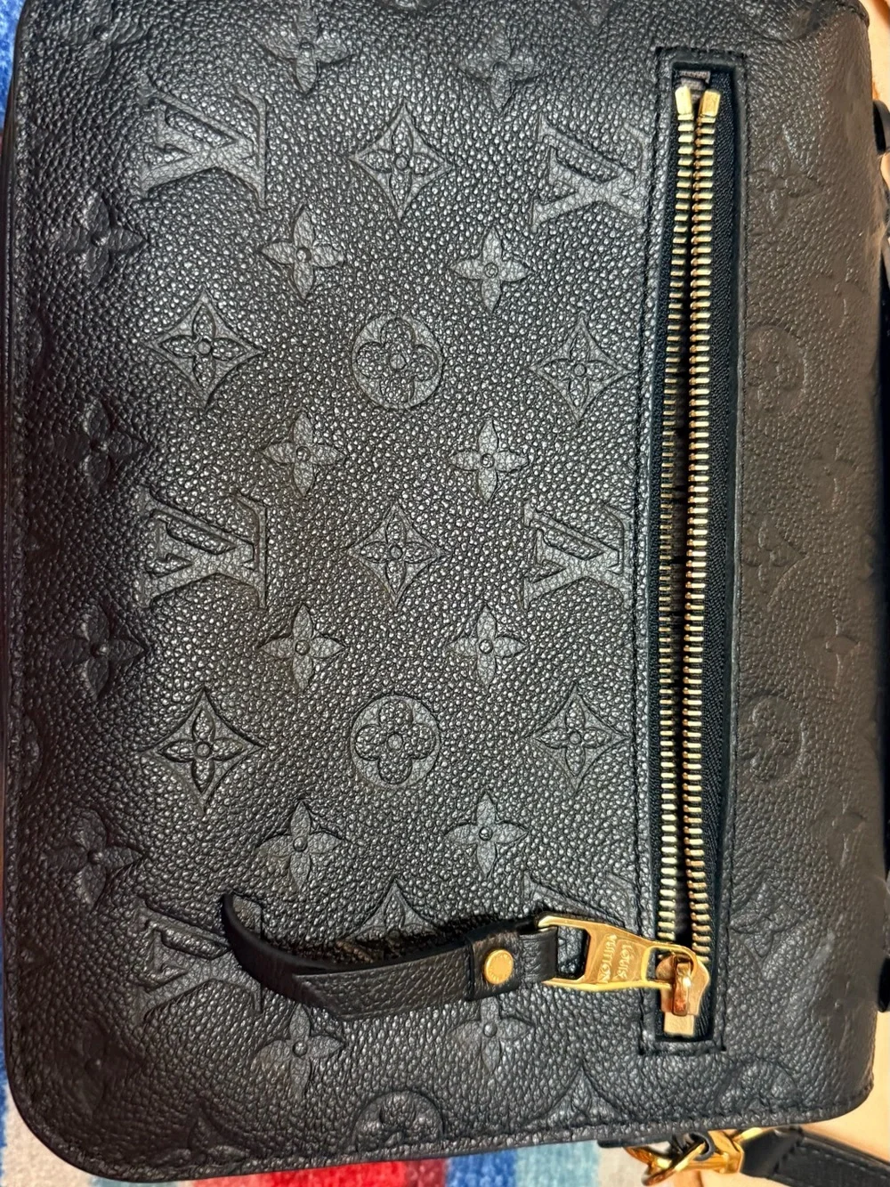 Louis Vuitton beautiful louis